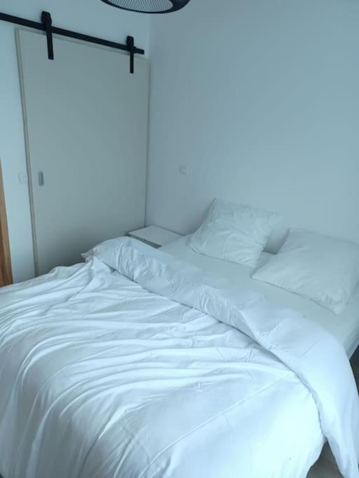 Appartement.1 Saint-Ouen  ภายนอก รูปภาพ